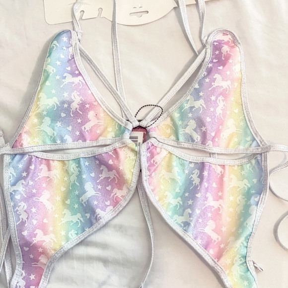 𝅺GLITTER unicorn print butterfly top - Picture 3 of 3